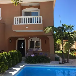 https://buenavista-del-norte-villa.tenerifehoteles.net